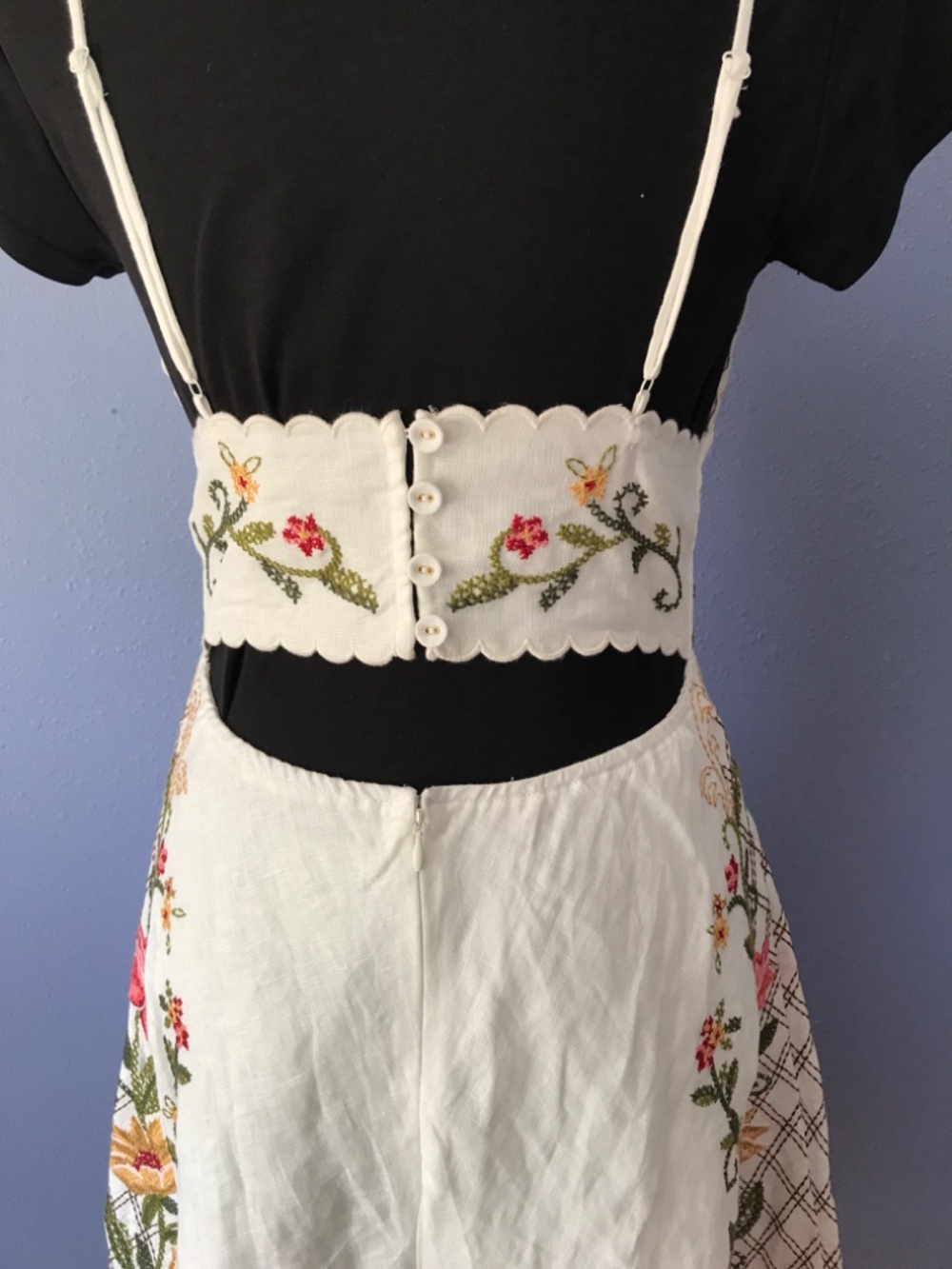 Embroidered Farm Rio Midi Dress Size S - Picture 8 of 16